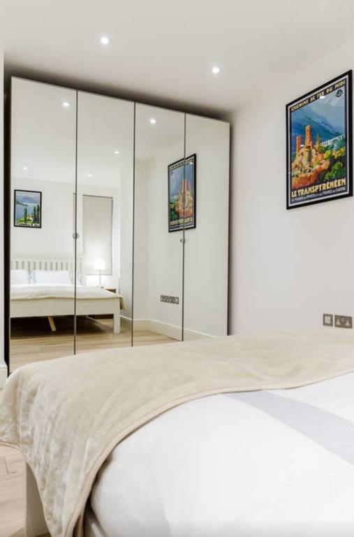 Апартаменты Luxury 2 Bed/bath Next To Hyde Park Лондон